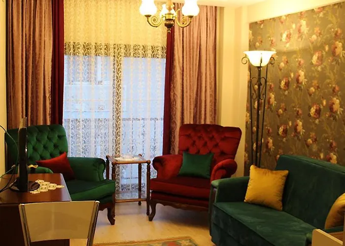 Grand Life Aparthotel Smirne