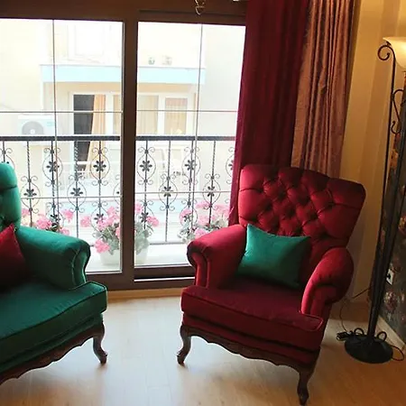 Hotel apartamentowy Grand Life