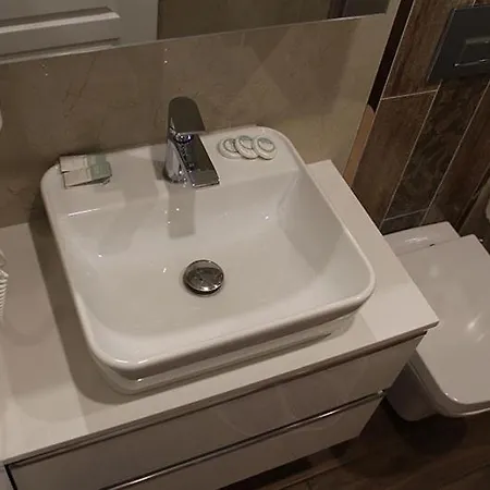 Grand Life Hotel apartamentowy *